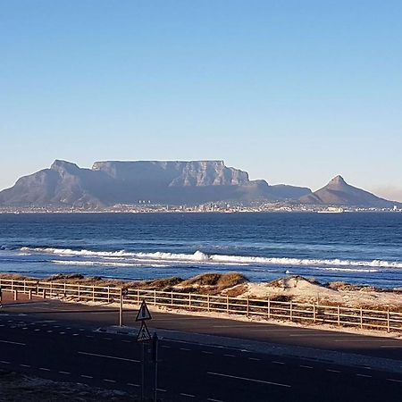 Blouberg Luxury Beachfront Apartment Bloubergstrand Esterno foto