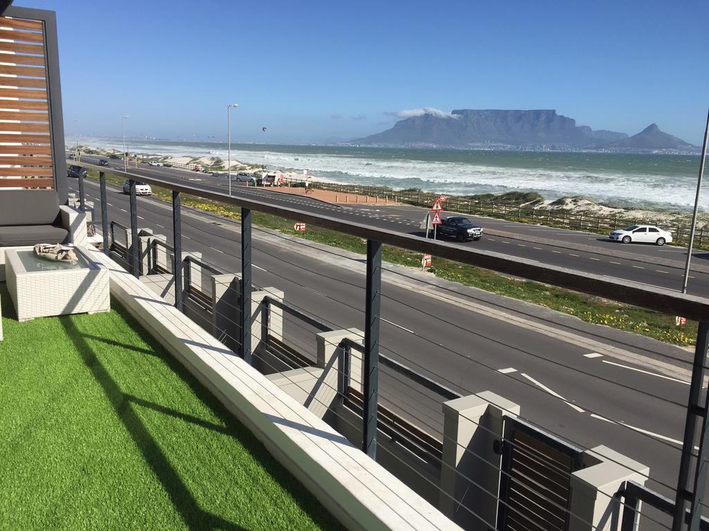 Blouberg Luxury Beachfront Apartment Bloubergstrand Esterno foto